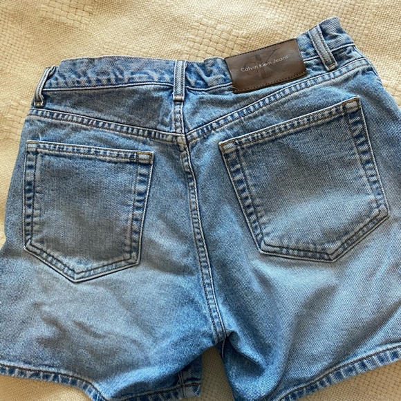 Vintage Calvin Klein shorts ! - Picture 5 of 5